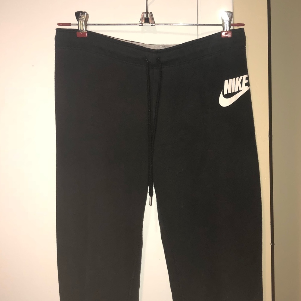 Nike sweat pant joggers